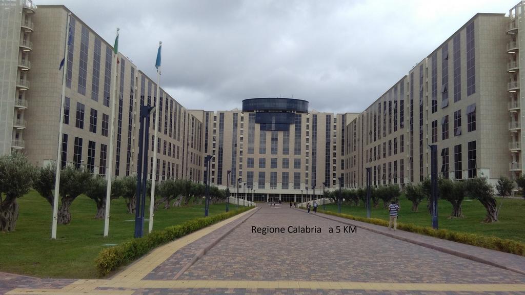 Marina Apartments Catanzaro Kültér fotó